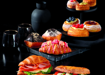 Κρουασάν βουτύρου σε διαφορετικά σχήματα από την Ελληνικός Φούρνος – Μπρακόπουλος