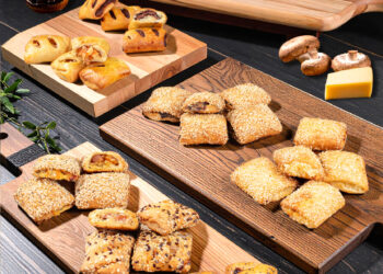 Μini μπουκίτσες με ζύμη κουρού από την Ελληνικός Φούρνος – Μπρακόπουλος