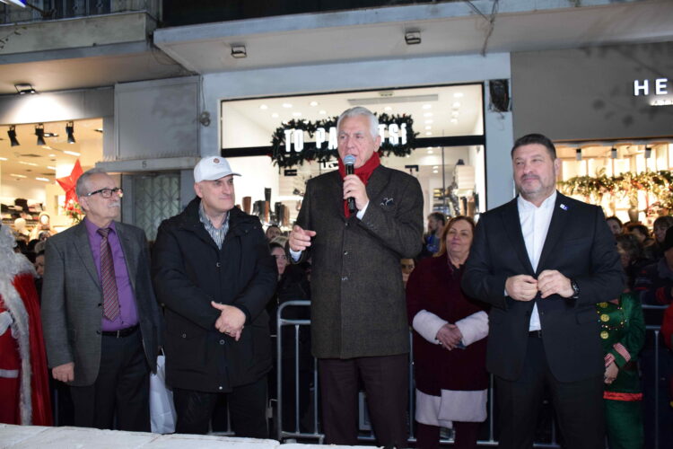 Η Συντεχνία Αρτοποιών (ΣΑΑΠΠ) δημιούργησε και φέτος τη μεγαλύτερη Βασιλόπιτα της Ελλάδας